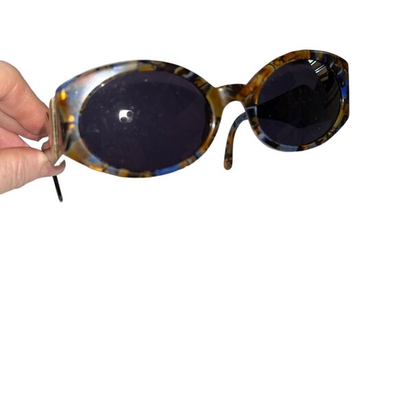 Valentino Stunning tortoise w/blue cream gold LOGO V-arm sunglasses - Picture 4 of 4